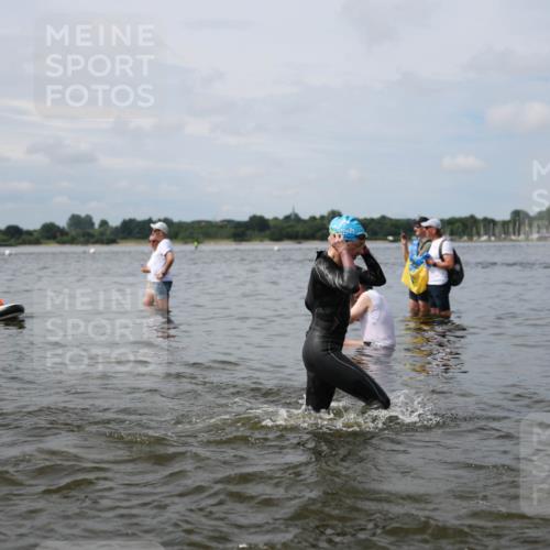 21.06.2026 - Viking Triathlon Michael Strokosch http://msf.ph/oto/9823300 21.06.2026 10:39:29 Schwimmen 229, 349, 400, 442, 485, 508, 519, 634 meine-sportfotos.de