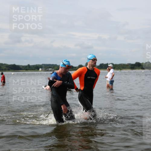 21.06.2026 - Viking Triathlon Michael Strokosch http://msf.ph/oto/9823310 21.06.2026 10:39:33 Schwimmen 229, 349, 400, 442, 485, 508, 519, 634 meine-sportfotos.de