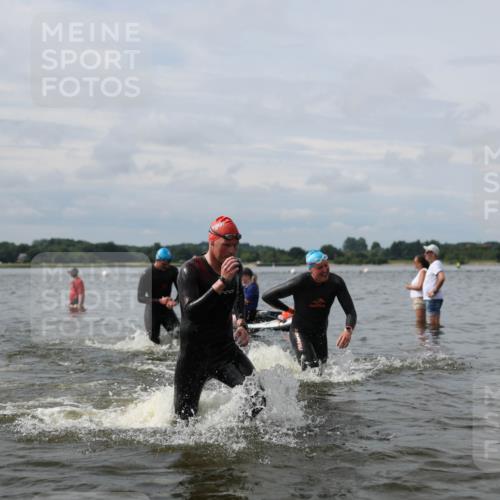 21.06.2026 - Viking Triathlon Michael Strokosch http://msf.ph/oto/9823319 21.06.2026 10:39:39 Schwimmen 125, 233, 349, 400, 442, 485, 493, 519, 634 meine-sportfotos.de
