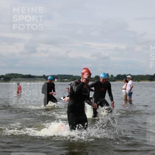 21.06.2026 - Viking Triathlon Michael Strokosch http://msf.ph/oto/9823320 21.06.2026 10:39:39 Schwimmen 125, 233, 349, 400, 442, 485, 493, 519, 634 meine-sportfotos.de