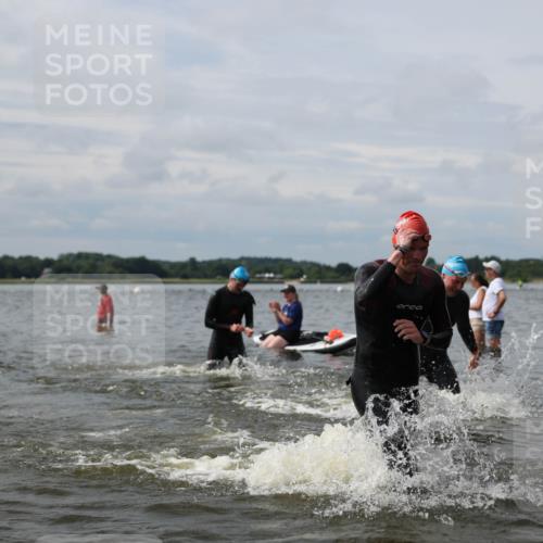 21.06.2026 - Viking Triathlon Michael Strokosch http://msf.ph/oto/9823321 21.06.2026 10:39:40 Schwimmen 125, 167, 233, 349, 400, 442, 485, 493, 519, 634 meine-sportfotos.de