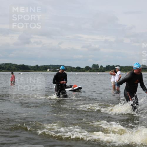 21.06.2026 - Viking Triathlon Michael Strokosch http://msf.ph/oto/9823323 21.06.2026 10:39:40 Schwimmen 125, 167, 233, 349, 400, 442, 485, 493, 519, 634 meine-sportfotos.de