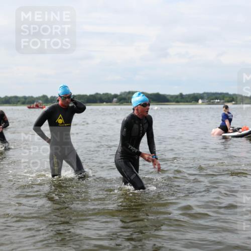 21.06.2026 - Viking Triathlon Michael Strokosch http://msf.ph/oto/9823346 21.06.2026 10:39:51 Schwimmen 125, 167, 211, 233, 256, 333, 349, 411, 484, 493, 647 meine-sportfotos.de