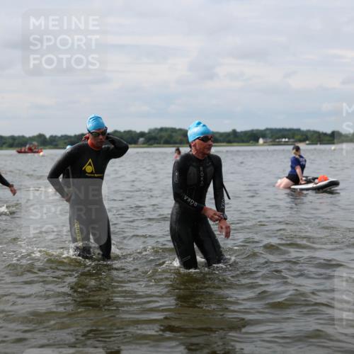21.06.2026 - Viking Triathlon Michael Strokosch http://msf.ph/oto/9823348 21.06.2026 10:39:51 Schwimmen 125, 167, 211, 233, 256, 333, 349, 411, 484, 493, 647 meine-sportfotos.de