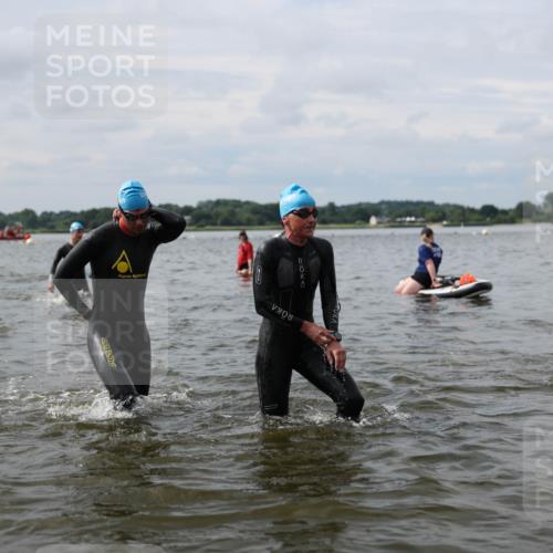 21.06.2026 - Viking Triathlon Michael Strokosch http://msf.ph/oto/9823349 21.06.2026 10:39:51 Schwimmen 125, 167, 211, 233, 256, 333, 349, 411, 484, 493, 647 meine-sportfotos.de