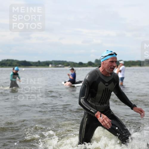 21.06.2026 - Viking Triathlon Michael Strokosch http://msf.ph/oto/9823389 21.06.2026 10:40:07 Schwimmen 34, 58, 150, 211, 256, 333, 398, 411, 425, 460, 484, 496, 647, 649 meine-sportfotos.de