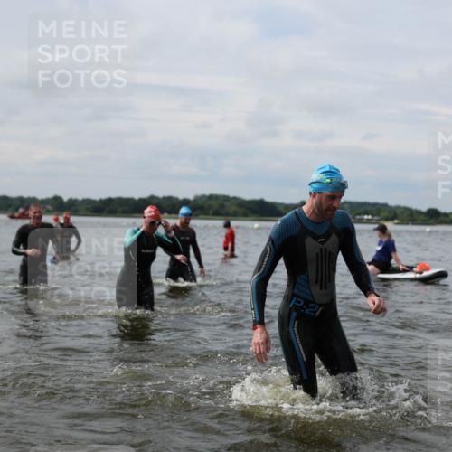 21.06.2026 - Viking Triathlon Michael Strokosch http://msf.ph/oto/9823450 21.06.2026 10:40:34 Schwimmen 195, 227, 312, 330, 355, 387, 456, 461, 616, 636, 667 meine-sportfotos.de