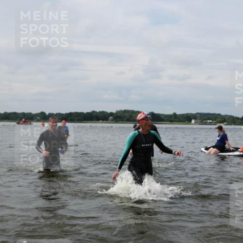 21.06.2026 - Viking Triathlon Michael Strokosch http://msf.ph/oto/9823451 21.06.2026 10:40:35 Schwimmen 195, 227, 312, 330, 355, 387, 456, 461, 616, 636, 667 meine-sportfotos.de