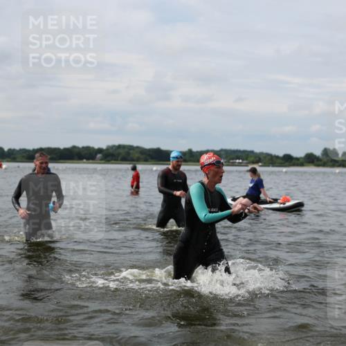 21.06.2026 - Viking Triathlon Michael Strokosch http://msf.ph/oto/9823453 21.06.2026 10:40:36 Schwimmen 227, 312, 330, 355, 387, 456, 461, 616, 636, 667 meine-sportfotos.de