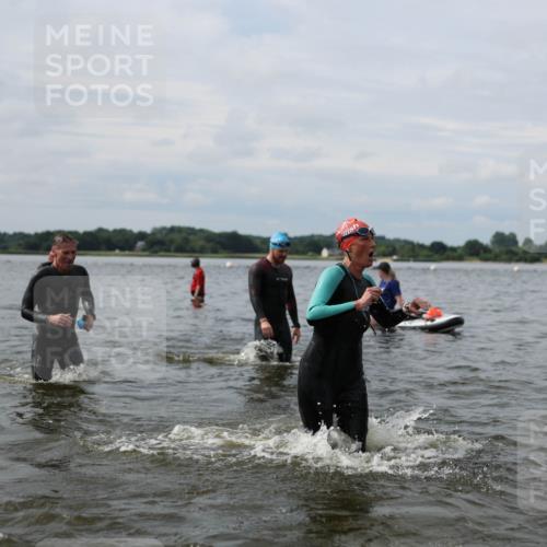 21.06.2026 - Viking Triathlon Michael Strokosch http://msf.ph/oto/9823454 21.06.2026 10:40:36 Schwimmen 227, 312, 330, 355, 387, 456, 461, 616, 636, 667 meine-sportfotos.de