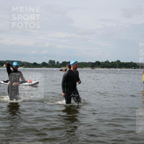 21.06.2026 - Viking Triathlon Michael Strokosch http://msf.ph/oto/9823504 21.06.2026 10:41:10 Schwimmen 95, 96, 132, 165, 179, 327, 356, 429, 578 meine-sportfotos.de