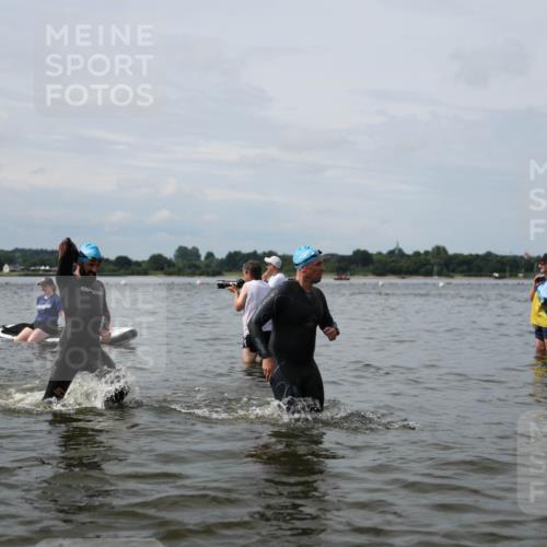 21.06.2026 - Viking Triathlon Michael Strokosch http://msf.ph/oto/9823505 21.06.2026 10:41:10 Schwimmen 95, 96, 132, 165, 179, 327, 356, 429, 578 meine-sportfotos.de