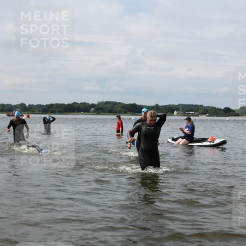 21.06.2026 - Viking Triathlon Michael Strokosch http://msf.ph/oto/9823515 21.06.2026 10:41:14 Schwimmen 95, 96, 165, 179, 262, 327, 356, 429, 578 meine-sportfotos.de
