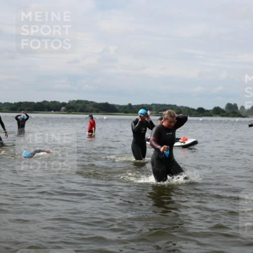 21.06.2026 - Viking Triathlon Michael Strokosch http://msf.ph/oto/9823519 21.06.2026 10:41:15 Schwimmen 95, 96, 165, 179, 262, 327, 356, 429, 578 meine-sportfotos.de