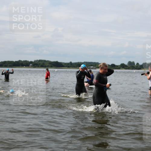 21.06.2026 - Viking Triathlon Michael Strokosch http://msf.ph/oto/9823520 21.06.2026 10:41:15 Schwimmen 95, 96, 165, 179, 262, 327, 356, 429, 578 meine-sportfotos.de