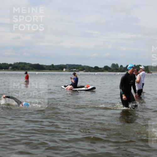 21.06.2026 - Viking Triathlon Michael Strokosch http://msf.ph/oto/9823528 21.06.2026 10:41:17 Schwimmen 95, 96, 165, 179, 262, 327, 356, 429, 578 meine-sportfotos.de