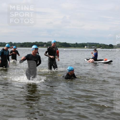 21.06.2026 - Viking Triathlon Michael Strokosch http://msf.ph/oto/9823532 21.06.2026 10:41:19 Schwimmen 95, 96, 143, 165, 179, 262, 327, 356, 429, 578, 608 meine-sportfotos.de