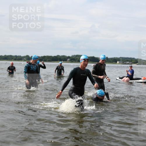 21.06.2026 - Viking Triathlon Michael Strokosch http://msf.ph/oto/9823535 21.06.2026 10:41:20 Schwimmen 95, 96, 143, 165, 179, 262, 327, 356, 429, 578, 608, 655 meine-sportfotos.de