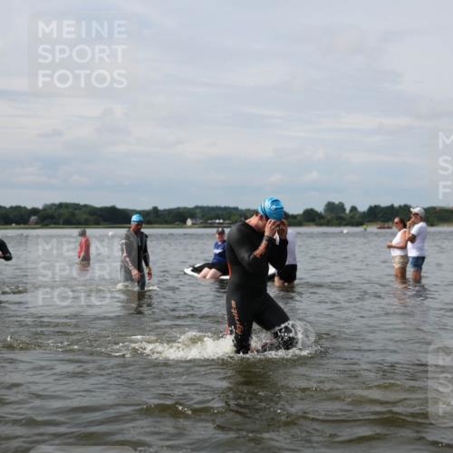 21.06.2026 - Viking Triathlon Michael Strokosch http://msf.ph/oto/9823550 21.06.2026 10:41:26 Schwimmen 96, 143, 165, 262, 327, 339, 429, 522, 578, 608, 655 meine-sportfotos.de