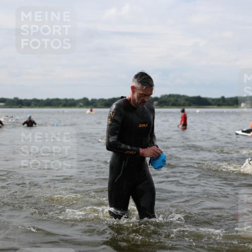 21.06.2026 - Viking Triathlon Michael Strokosch http://msf.ph/oto/9823590 21.06.2026 10:41:44 Schwimmen 44, 63, 83, 134, 162, 339, 438, 452, 522, 552, 655 meine-sportfotos.de