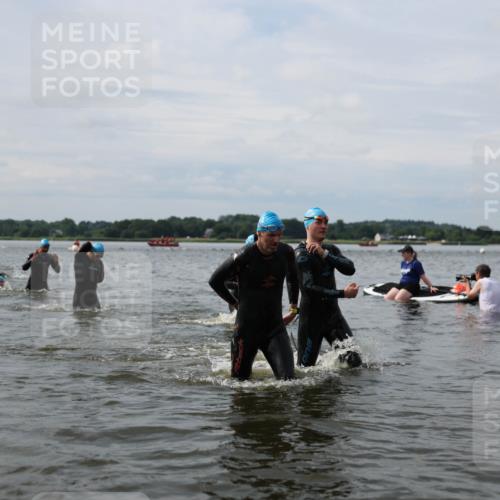 21.06.2026 - Viking Triathlon Michael Strokosch http://msf.ph/oto/9823603 21.06.2026 10:41:57 Schwimmen 44, 63, 86, 94, 134, 188, 193, 266, 399, 438, 492, 552 meine-sportfotos.de