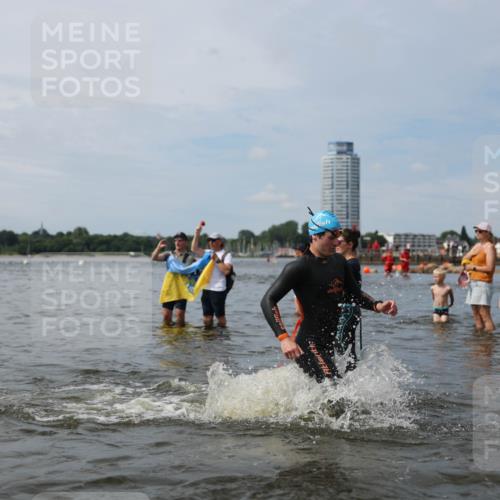 21.06.2026 - Viking Triathlon Michael Strokosch http://msf.ph/oto/9823623 21.06.2026 10:42:02 Schwimmen 44, 86, 94, 134, 188, 193, 266, 279, 399, 438, 492, 516 meine-sportfotos.de