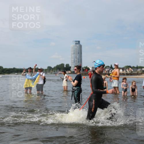 21.06.2026 - Viking Triathlon Michael Strokosch http://msf.ph/oto/9823624 21.06.2026 10:42:03 Schwimmen 44, 86, 94, 134, 188, 193, 266, 279, 399, 438, 492, 516 meine-sportfotos.de