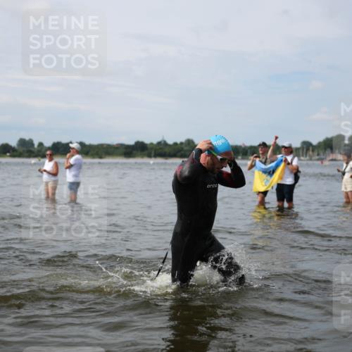 21.06.2026 - Viking Triathlon Michael Strokosch http://msf.ph/oto/9823627 21.06.2026 10:42:05 Schwimmen 44, 86, 94, 134, 188, 193, 266, 279, 296, 399, 438, 492, 516 meine-sportfotos.de