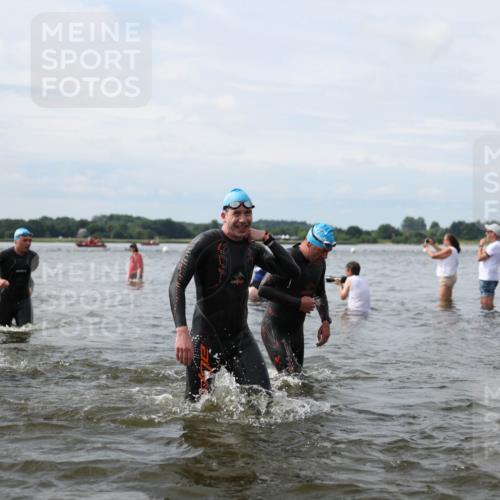 21.06.2026 - Viking Triathlon Michael Strokosch http://msf.ph/oto/9823641 21.06.2026 10:42:09 Schwimmen 45, 72, 86, 94, 134, 188, 193, 266, 279, 296, 348, 399, 492, 516 meine-sportfotos.de
