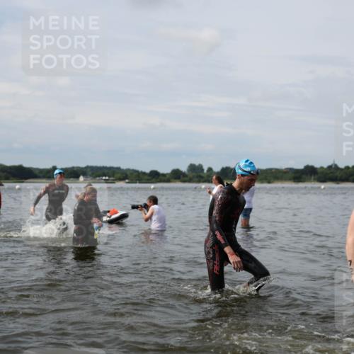 21.06.2026 - Viking Triathlon Michael Strokosch http://msf.ph/oto/9823672 21.06.2026 10:42:23 Schwimmen 41, 45, 72, 279, 296, 348, 384, 393, 436, 516 meine-sportfotos.de