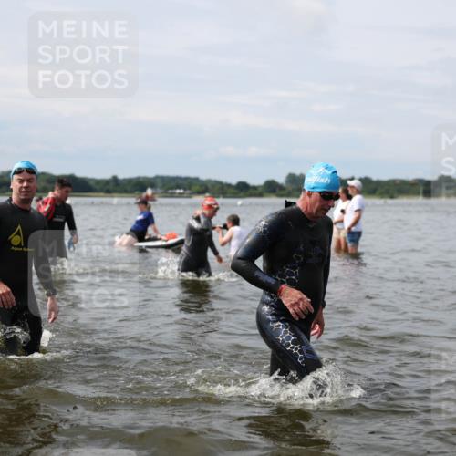 21.06.2026 - Viking Triathlon Michael Strokosch http://msf.ph/oto/9823765 21.06.2026 10:43:14 Schwimmen 69, 93, 251, 259, 287, 459, 473, 482, 489, 505, 511, 521, 528, 533, 618, 619, 645 meine-sportfotos.de