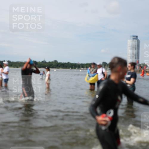 21.06.2026 - Viking Triathlon Michael Strokosch http://msf.ph/oto/9823787 21.06.2026 10:43:29 Schwimmen 93, 163, 230, 231, 234, 248, 287, 351, 459, 470, 521, 528, 618, 663 meine-sportfotos.de