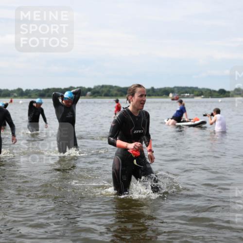 21.06.2026 - Viking Triathlon Michael Strokosch http://msf.ph/oto/9823823 21.06.2026 10:43:48 Schwimmen 139, 163, 208, 220, 230, 231, 247, 248, 318, 444, 464, 550, 614 meine-sportfotos.de
