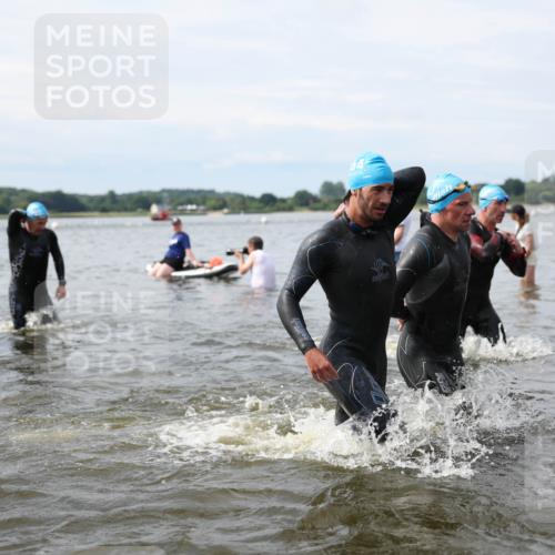 21.06.2026 - Viking Triathlon Michael Strokosch http://msf.ph/oto/9823837 21.06.2026 10:43:52 Schwimmen 139, 208, 220, 247, 248, 318, 444, 464, 550, 614 meine-sportfotos.de