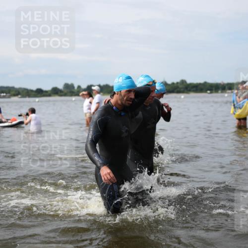 21.06.2026 - Viking Triathlon Michael Strokosch http://msf.ph/oto/9823838 21.06.2026 10:43:52 Schwimmen 139, 208, 220, 247, 248, 318, 444, 464, 550, 614 meine-sportfotos.de