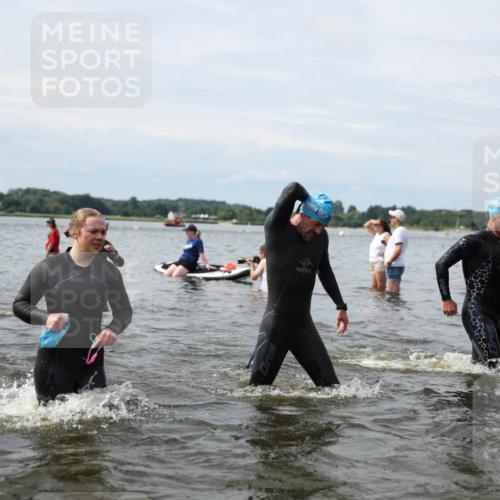 21.06.2026 - Viking Triathlon Michael Strokosch http://msf.ph/oto/9823840 21.06.2026 10:43:55 Schwimmen 139, 208, 220, 247, 318, 444, 464, 550, 614, 617, 632, 641 meine-sportfotos.de