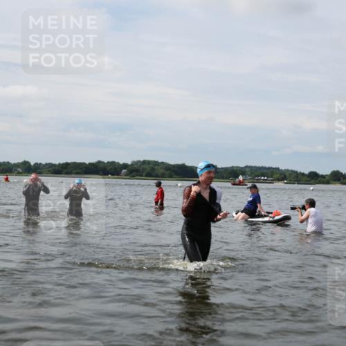 21.06.2026 - Viking Triathlon Michael Strokosch http://msf.ph/oto/9823854 21.06.2026 10:44:01 Schwimmen 22, 139, 208, 247, 318, 444, 464, 550, 602, 617, 632, 641 meine-sportfotos.de