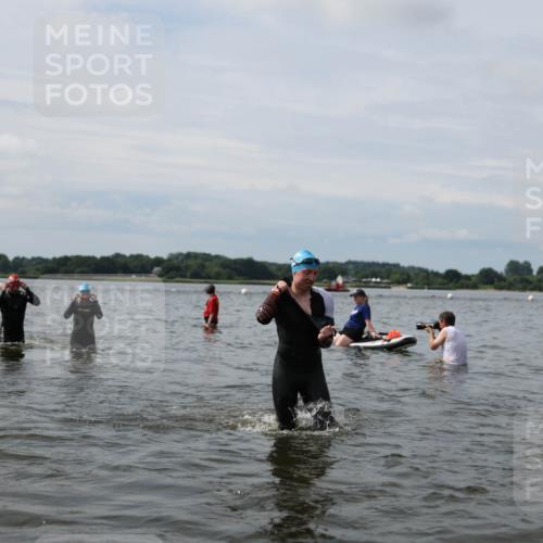 21.06.2026 - Viking Triathlon Michael Strokosch http://msf.ph/oto/9823855 21.06.2026 10:44:01 Schwimmen 22, 139, 208, 247, 318, 444, 464, 550, 602, 617, 632, 641 meine-sportfotos.de