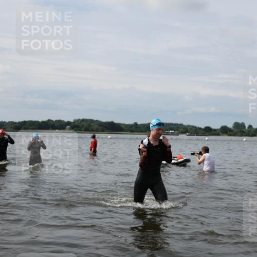 21.06.2026 - Viking Triathlon Michael Strokosch http://msf.ph/oto/9823856 21.06.2026 10:44:02 Schwimmen 22, 139, 208, 247, 318, 423, 444, 464, 550, 602, 617, 632, 641 meine-sportfotos.de