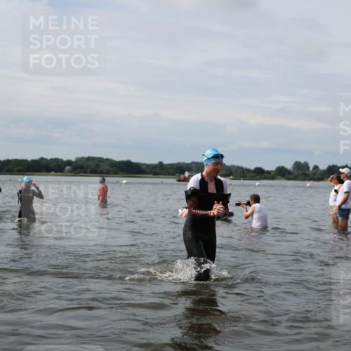 21.06.2026 - Viking Triathlon Michael Strokosch http://msf.ph/oto/9823857 21.06.2026 10:44:02 Schwimmen 22, 139, 208, 247, 318, 423, 444, 464, 550, 602, 617, 632, 641 meine-sportfotos.de