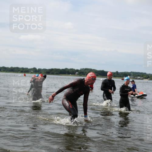 21.06.2026 - Viking Triathlon Michael Strokosch http://msf.ph/oto/9823862 21.06.2026 10:44:07 Schwimmen 22, 139, 208, 318, 423, 602, 617, 632, 641 meine-sportfotos.de