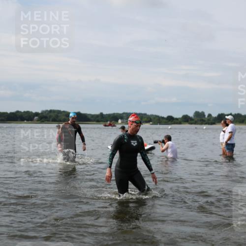 21.06.2026 - Viking Triathlon Michael Strokosch http://msf.ph/oto/9823873 21.06.2026 10:44:13 Schwimmen 22, 318, 423, 601, 602, 617, 632, 641 meine-sportfotos.de