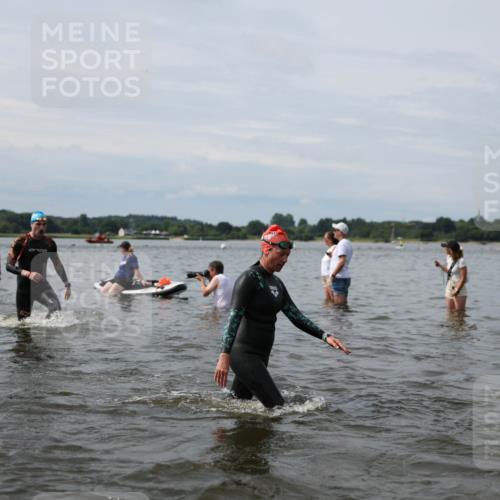 21.06.2026 - Viking Triathlon Michael Strokosch http://msf.ph/oto/9823876 21.06.2026 10:44:14 Schwimmen 22, 423, 601, 602, 617, 632, 641 meine-sportfotos.de