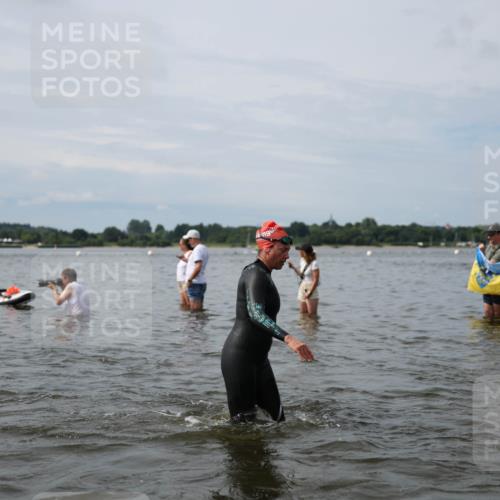 21.06.2026 - Viking Triathlon Michael Strokosch http://msf.ph/oto/9823879 21.06.2026 10:44:15 Schwimmen 22, 423, 601, 602, 617, 632, 641 meine-sportfotos.de