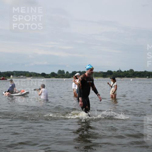21.06.2026 - Viking Triathlon Michael Strokosch http://msf.ph/oto/9823886 21.06.2026 10:44:18 Schwimmen 22, 423, 601, 602, 617, 632, 641 meine-sportfotos.de