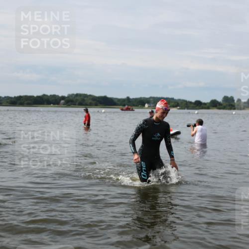 21.06.2026 - Viking Triathlon Michael Strokosch http://msf.ph/oto/9823890 21.06.2026 10:44:28 Schwimmen 531, 590, 601 meine-sportfotos.de
