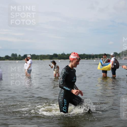 21.06.2026 - Viking Triathlon Michael Strokosch http://msf.ph/oto/9823898 21.06.2026 10:44:30 Schwimmen 531, 590, 601 meine-sportfotos.de