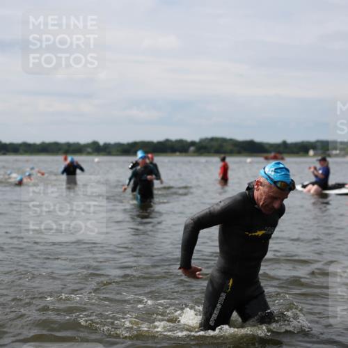 21.06.2026 - Viking Triathlon Michael Strokosch http://msf.ph/oto/9823912 21.06.2026 10:44:39 Schwimmen 276, 350, 377, 531, 590, 658 meine-sportfotos.de