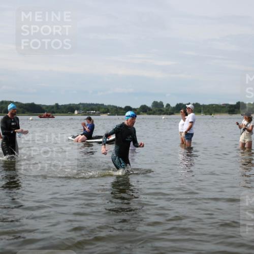 21.06.2026 - Viking Triathlon Michael Strokosch http://msf.ph/oto/9823925 21.06.2026 10:44:44 Schwimmen 33, 276, 329, 350, 377, 531, 590, 658, 668 meine-sportfotos.de