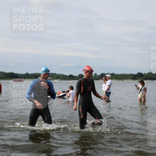 21.06.2026 - Viking Triathlon Michael Strokosch http://msf.ph/oto/9823932 21.06.2026 10:44:52 Schwimmen 33, 36, 151, 276, 308, 310, 329, 345, 350, 369, 377, 415, 445, 577, 658, 668 meine-sportfotos.de